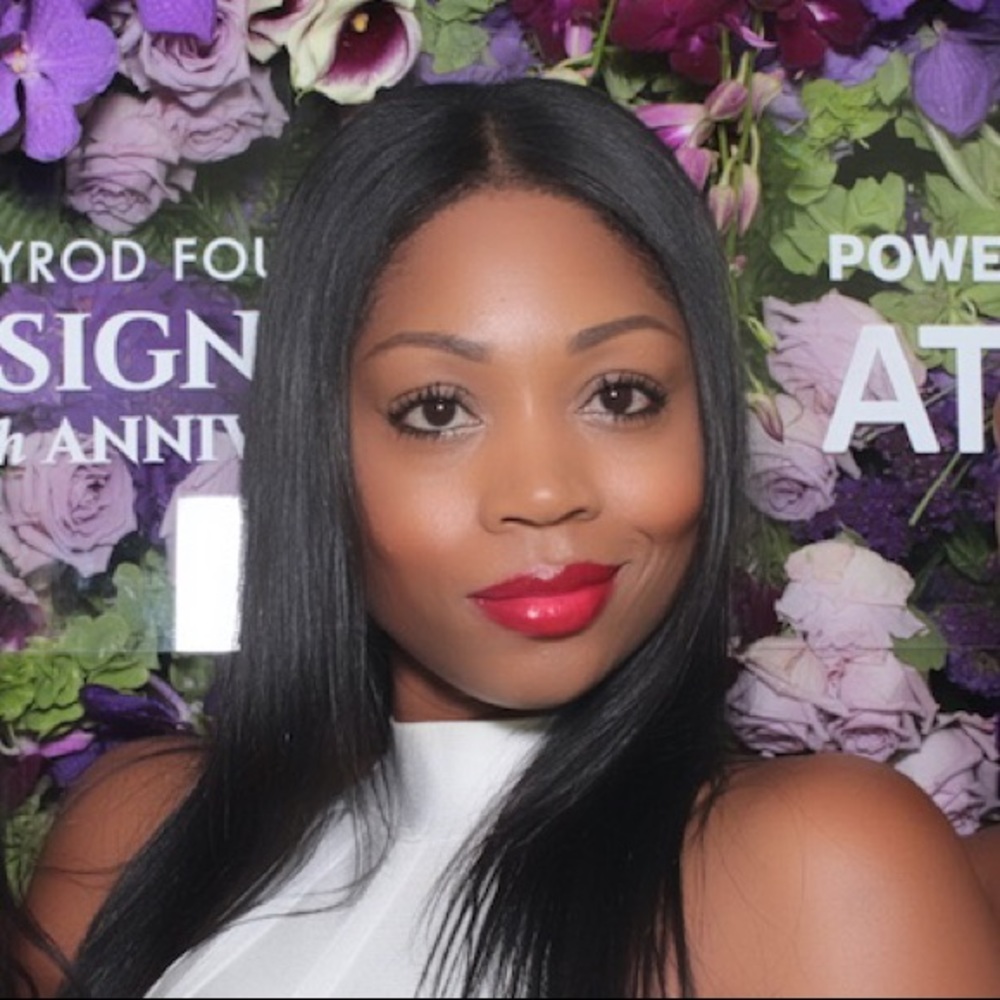 Meet your Posher, Antoinette